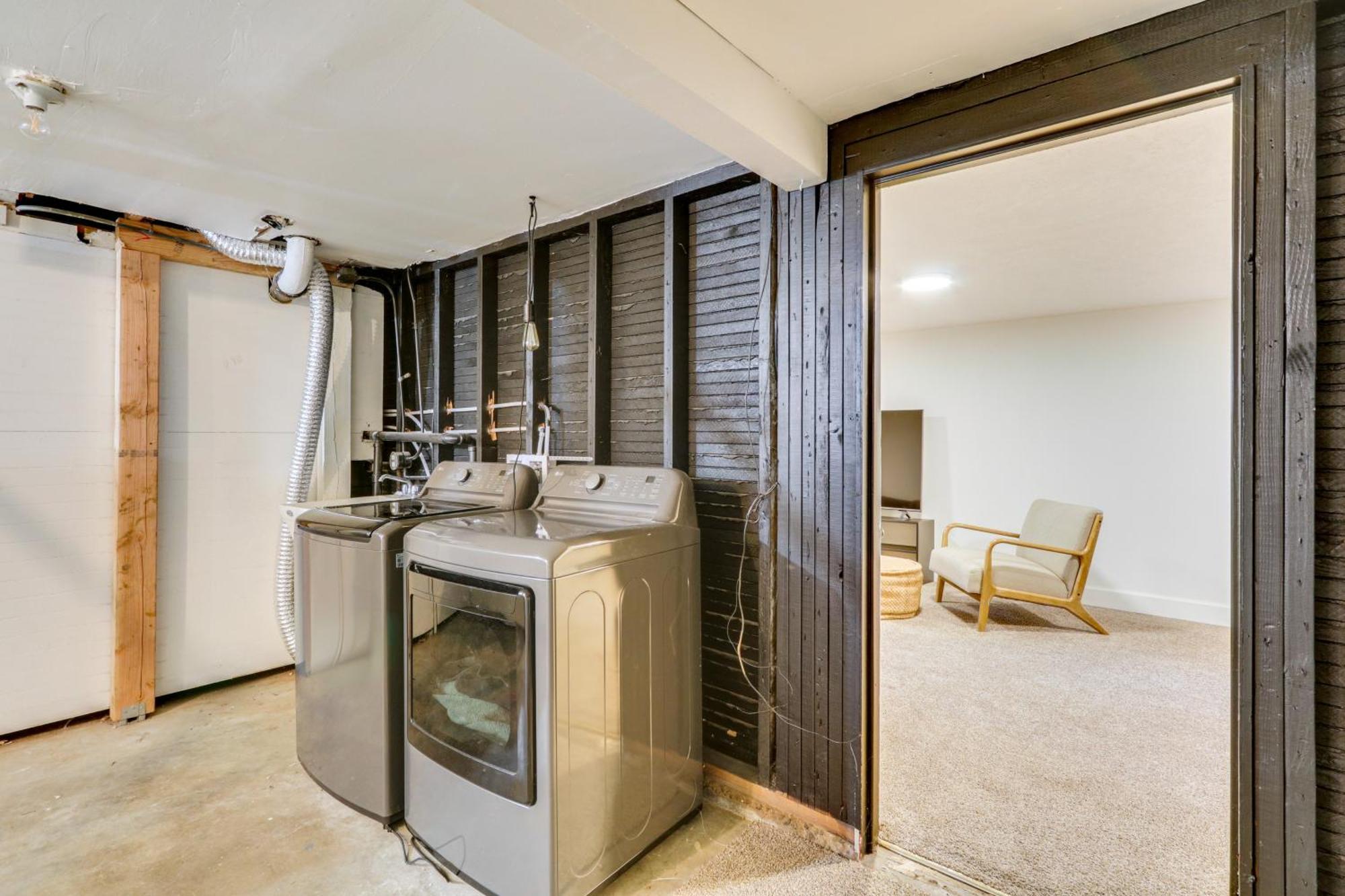 Centrally Located Pets Welcome! Holiday home *